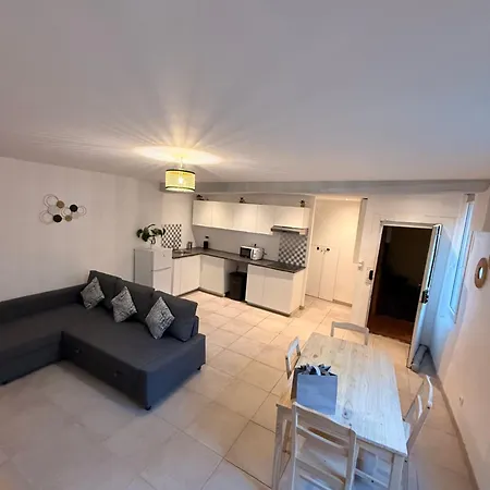 Odeon , Saint Michel Apartmán *