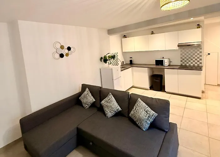 Odeon , Saint Michel Equipe *