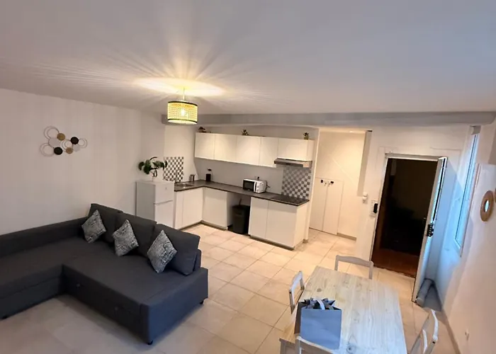 Odeon , Saint Michel Apartmán *